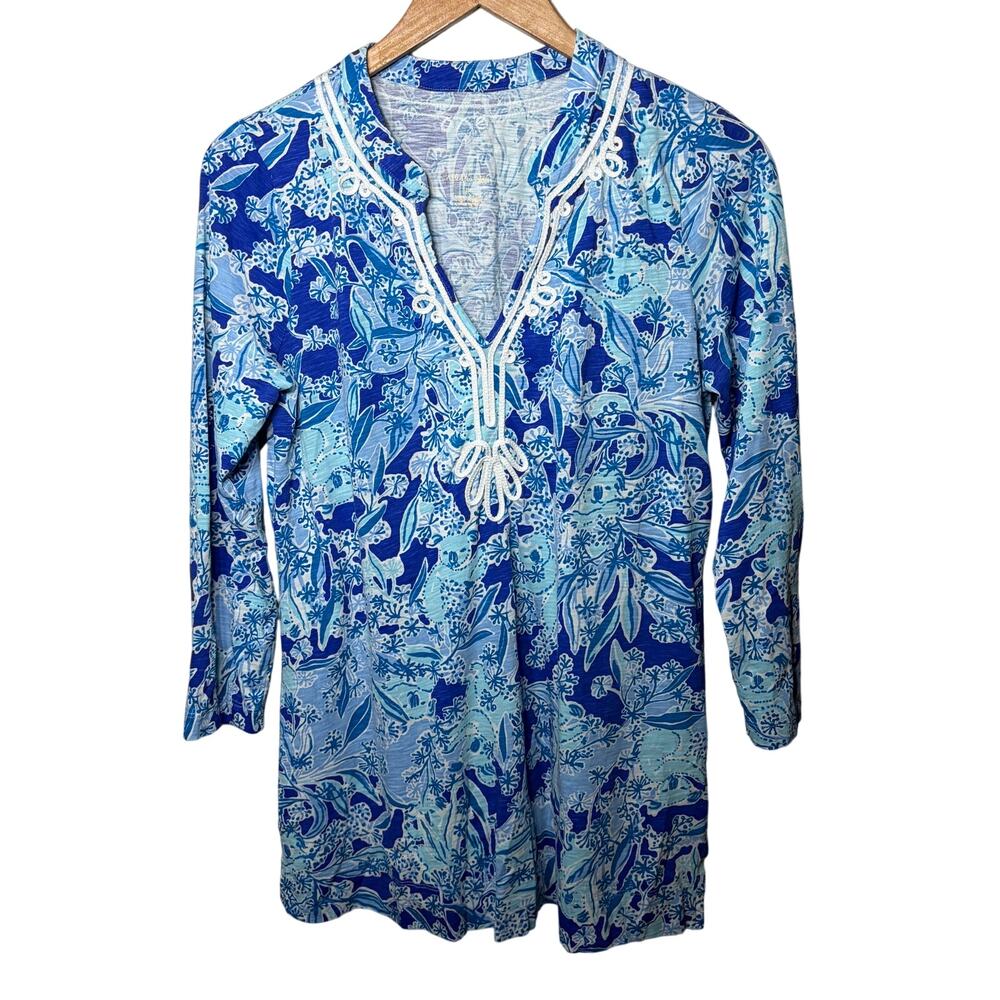 Lilly Pulitzer Tunic Top Kaia Blue Beachy Coastal Print 3/4 Sleeve White Lace M
